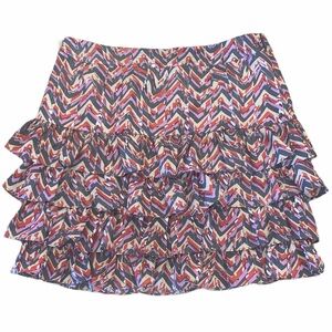 NWT Banana Republic Size 4 Ruffle Skirt